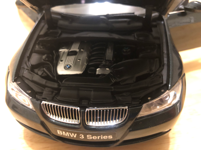 Illustration for article titled I wanted a green E90, so I bought a green E90